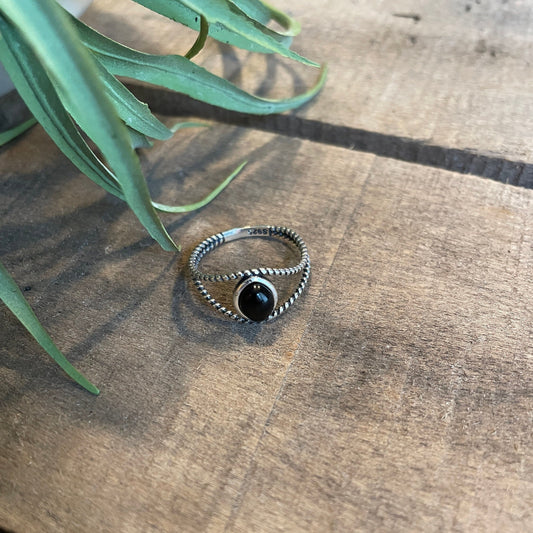 Bohemian Black Agate stone Sterling Silver Ring - Split Band